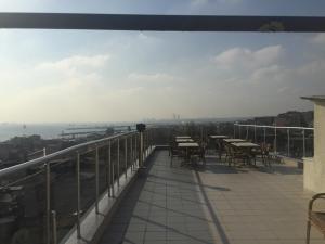 Balkón nebo terasa v ubytování Sultan Palace Hotel