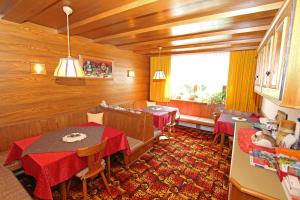 Gallery image of Pension Delacher in Ried im Oberinntal