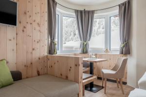 Posezení v ubytování Hotel Garni Pirchhütt