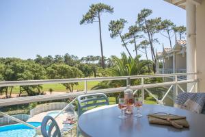 Imagen de la galería de Madame Vacances Residence Du Golf, en Moliets-et-Maa