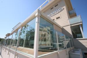 The building in which a szállodákat is located