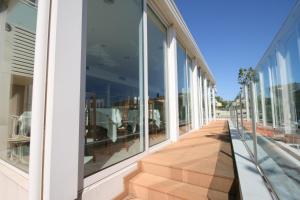 A balcony or terrace at Hotel Sole Mio