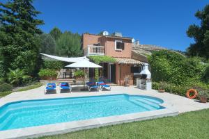 Bazén v ubytovaní Owl Booking Villa Bennasar - Rustic Stay alebo v jeho blízkosti