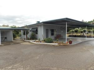 Gallery image of Yass Motel in Yass