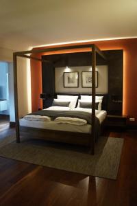 Poschodová posteľ alebo postele v izbe v ubytovaní Ebracher Hof