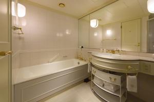 Um banheiro em Dai-ichi Hotel Tokyo