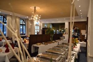 Restavracija oz. druge možnosti za prehrano v nastanitvi Hotel Haus Thoeren