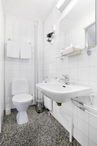 Koupelna v ubytování Bardufoss Hotell