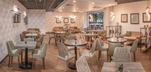 Gallery image of De Vere Wokefield Estate in Reading