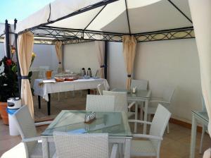 Restaurace v ubytování Affittacamere Torre Lapillo