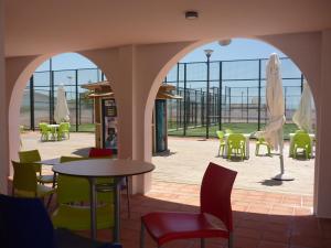 Restaurace v ubytování Albergue Inturjoven Punta Umbría