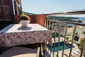 Foto dalla galleria di Apartments Martina a Primošten Altre 44 foto