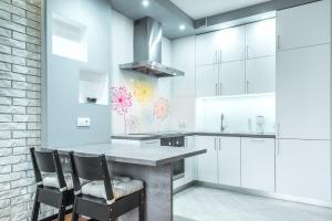 Kuchnia lub aneks kuchenny w obiekcie Apartament 48m w centrum Grójca