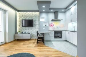 Kuchnia lub aneks kuchenny w obiekcie Apartament 48m w centrum Grójca