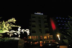 The building in which a szállodákat is located