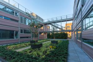 Ein Garten an der Unterkunft Pod Brooklyn