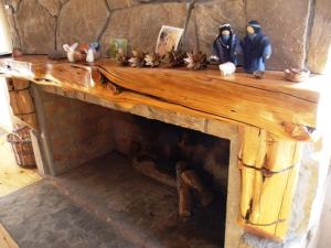Una cocina o kitchenette en Ruca Pehuen Eco-Lodge De Montaña