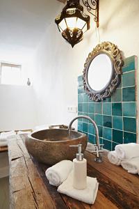Bilik mandi di Liegen;schaft Guesthouse