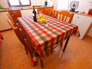 Kuchyň nebo kuchyňský kout v ubytování Apartments Blazenka 1270