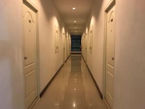 Fotografie z fotogalerie ubytování Home Rezidence Prachinburi v destinaci Si Maha Phot