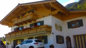 Budynek, w którym mieści się apartament