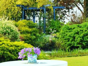 Un jardín fuera de Kiryu Grand Hotel