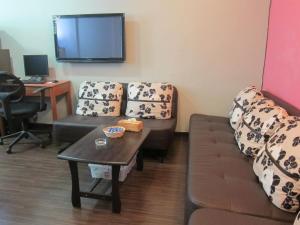 A seating area at Oriental Inn