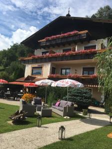 Vonkajšia záhrada v ubytovaní B&B Pension Karlsdorfer Hof