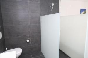 Ένα μπάνιο στο Hotel Traube Garni