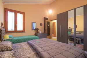 Postel nebo postele na pokoji v ubytování Magma Guest House