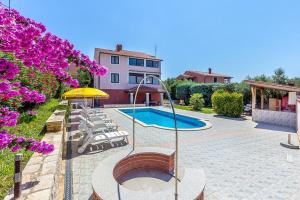 Bazén v ubytování Apartments Winny nebo v jeho okolí