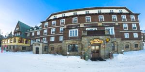 Hotel Tanecnica v zime