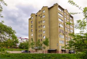 Zgradba, v kateri se nahaja apartma