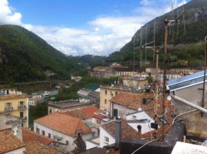 a view of a town with mountains in the background at B&B La Chiave in Vietri sul Mare
