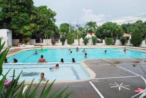 Bazén v ubytování Casa Villa Toledo nebo v jeho okolí