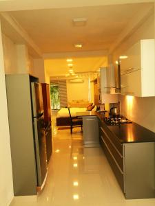 Kuhinja ili čajna kuhinja u objektu Oak Residencies