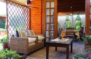 A seating area at Mina House