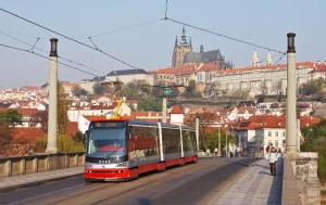 Nespecifikovaný výhled na destinaci Praha nebo výhled na město při pohledu z apartmánu