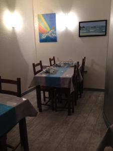 Fotografie z fotogalerie ubytování Hotel Du Port v destinaci Concarneau