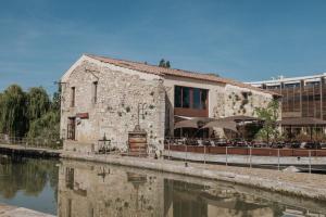 Gallery image of Ile du Gua Suites in Narbonne