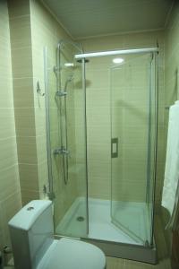 Aska Hotel的一间浴室
