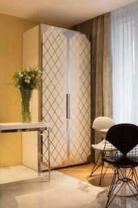 Posezení v ubytování Nouvel Hôtel Eiffel