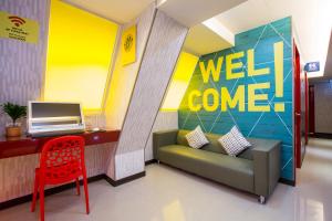 Ruang duduk di Morwing Hotel - Culture Vogue