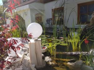 A garden outside Appartement Höll