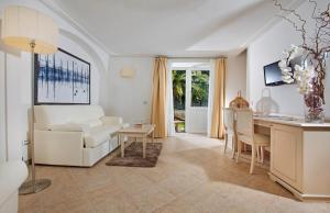 Gallery image of Hotel Villa Ceselle in Anacapri