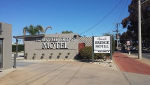 Robinvale 罗宾法勒大桥汽车旅馆的相册照片