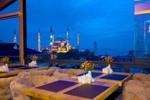 Foto da galeria de Hotel Perula & SPA em Istambul
