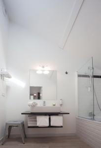 Koupelna v ubytování Hotel Balea