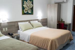 Müller Hotel房間的床