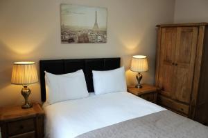 Fotografie z fotogalerie ubytování Wild Atlantic Accommodation 68 Burnside Park v destinaci Letterkenny